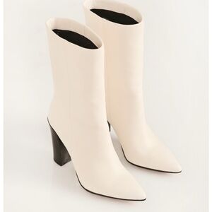 Dolce Vita Ethan White Leather Boots Size 7 -worn once